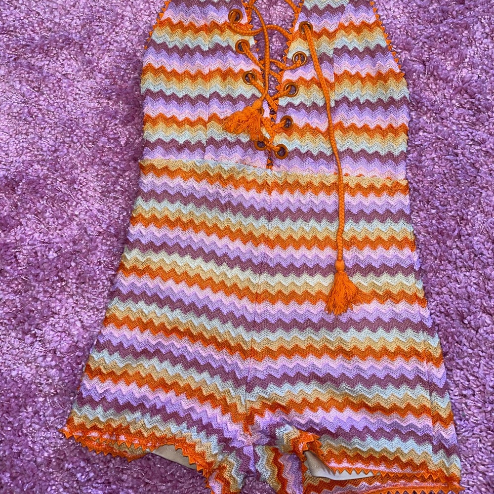 Multi color romper - Picture 3 of 3